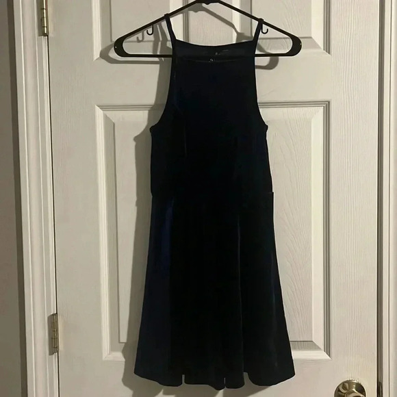 Speechless Junior semi formal dress - Picture 2 of 5
